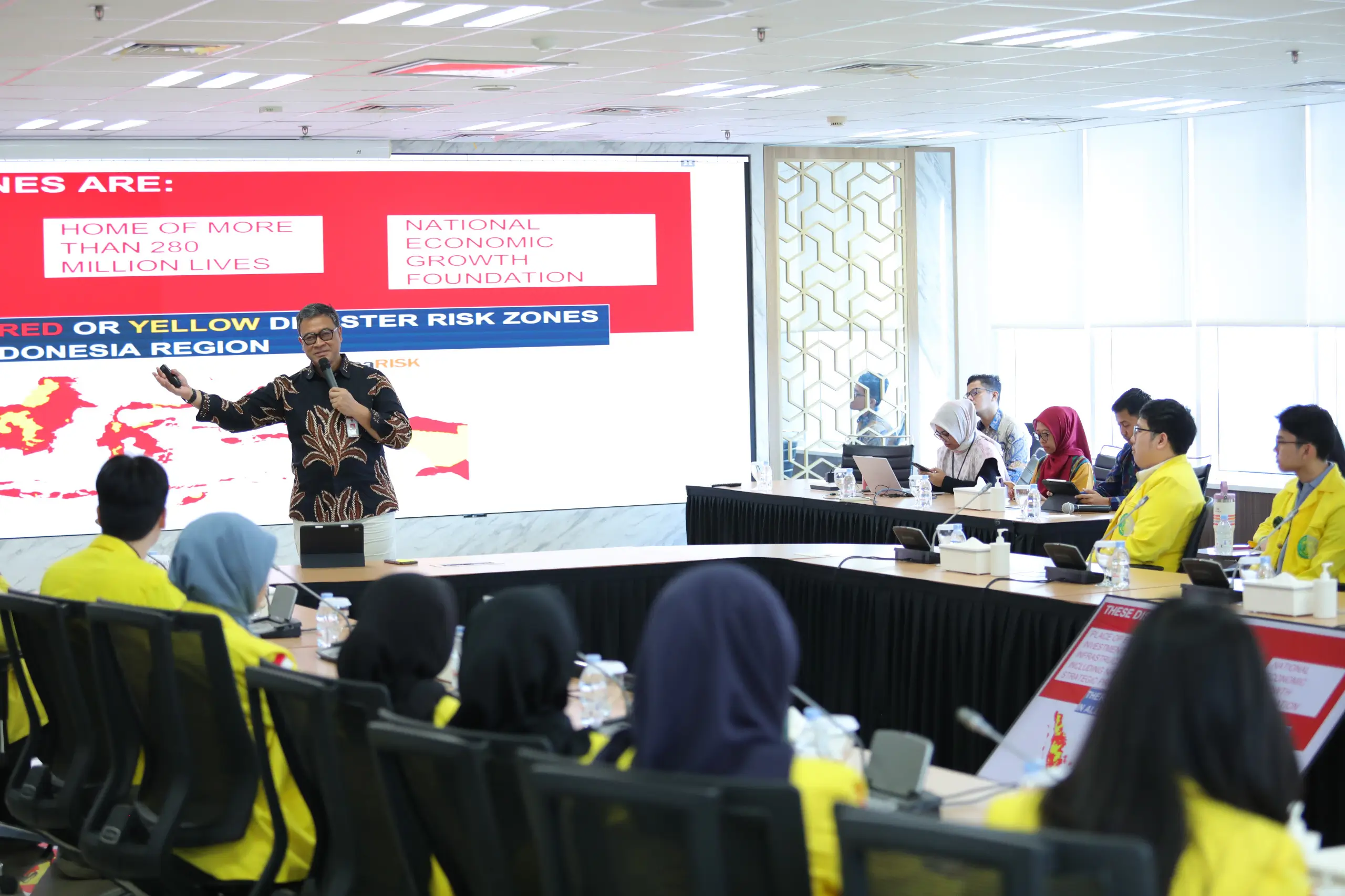 BNPB Berbagi Pengalaman Penanganan Bencana pada Mahasiswa Universitas Indonesia